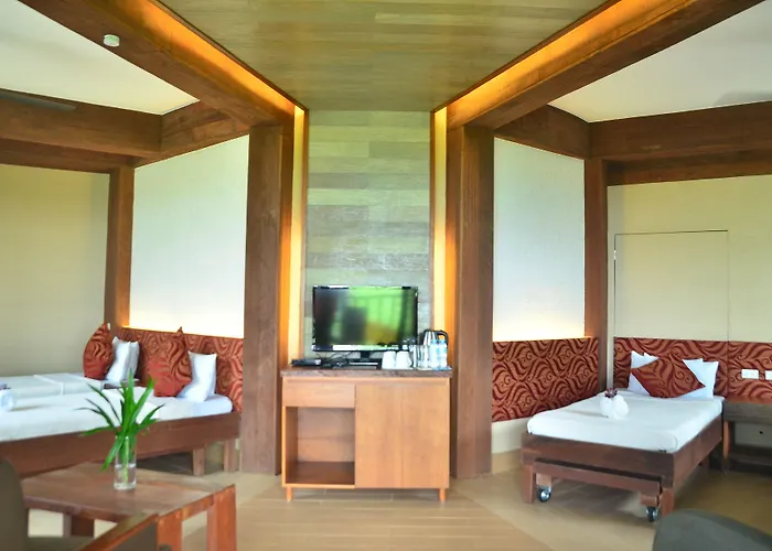 West 35 Eco Mountain